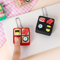Bestseller transfrontalier : Boîte à sushi à 4 compartiments, pendentif porte-clés imprimé en 3D, clicker à pression pour petit sac à dos