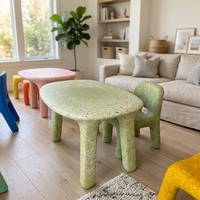 Meilleures ventes en Australie : Ensemble table et chaises en plastique style nordique pour enfants, idéal pour la maison et l'extérieur
