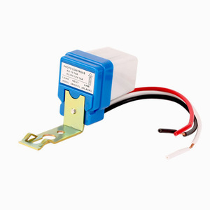 Sensor de Control de Iluminación 220V 10A para Farola, Sensor Fotoeléctrico Remoto a Prueba de Agua - Product Image 1