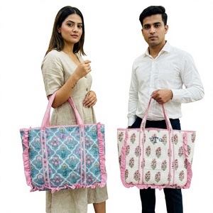 Sac fourre-tout à volants en coton pur matelassé, motif floral, grande capacité, réutilisable, pour femme - Product Image 1