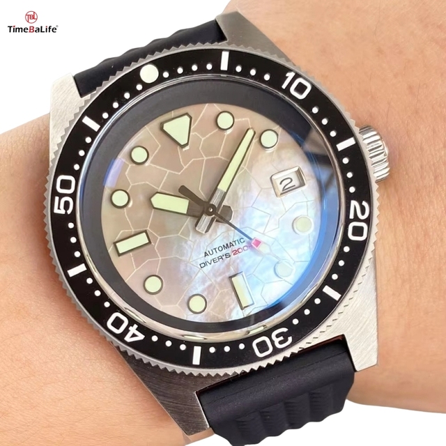 OEM ODM Factory Custom Luxury Automatic Men's Watch Sapphire Crystal Mirror Stainless Steel Case High Quality Silicone 200M