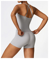 Vêtements de sport OEM pour femmes : hauts à manches longues, débardeurs, shorts cyclistes, leggings, ensembles de yoga et de fitness pour la gym