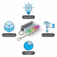 Porte-clés clavier mécanique en plastique lumineux haute transparence, jouet anti-stress carré avec 4 touches