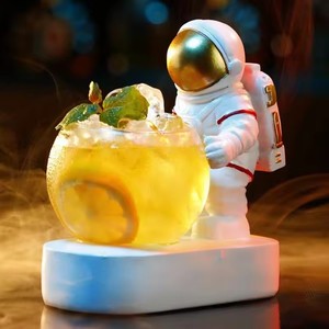 Vasos de Cóctel Creativos con Forma de Astronauta, Vasos Personalizados para Jugo, Cerveza y Bebidas Mixtas, Vaso Luminoso para Vino Mixto, Vaso Especial para Bebidas - Product Image 5