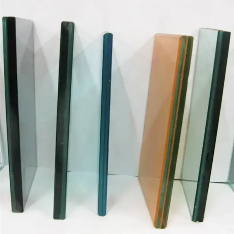 Venta caliente Aplicación de vidrio laminado templado de múltiples escenarios vidrio laminado vidrio templado para la industria de la construcción