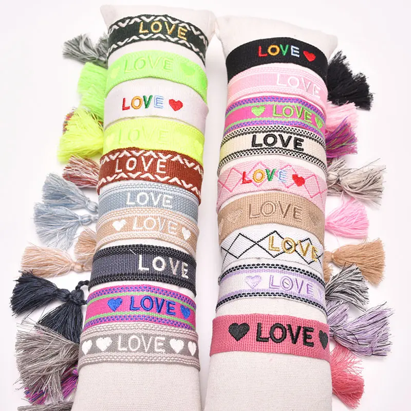 Pulsera de joyería étnica bordada con letras fluorescentes, pulsera tejida de amor, tamaño ajustable, correas con borlas