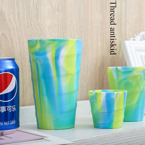 Vaso de cerveza de silicona con aislamiento térmico anticaída antideslizante personalizado superventas vaso de silicona para cerveza al por mayor - Product Image 2