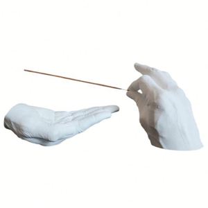Ornement en résine exquis - Figurine artisanale en résine pour décoration moderne et cadeau - Product Image 5