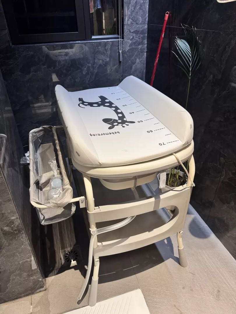 Panier de rangement pour baignoire blanc cassé