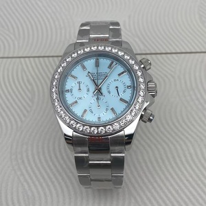 Nouvelle montre chronographe à quartz pour homme de 39 mm, boîtier en acier massif, cadran bleu glacé avec index en strass, alimentée par un mouvement VK63 - Product Image 1