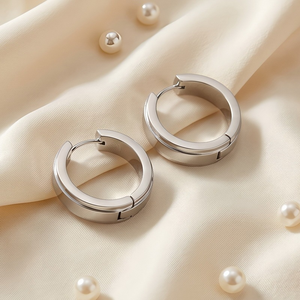 Modernos Pendientes de Aro Minimalistas con Diseño de Cuerda Trenzada, Chapados en Oro de 18K, Resistentes al Deslustre e Impermeables, para Mujer, JAJGI - Product Image 1