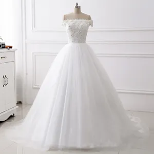 New Arrival Elegant Slim Large Size White Bling Crystal Trailing Bridal Wedding Gown