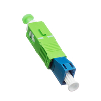 Adaptateur hybride fibre optique SC mâle-femelle UPC/APC SM monomode/MM multimode simplexe pour salle serveur en plastique