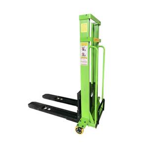 Chariot élévateur électrique léger et portable, mini équipement de levage pour petits entrepôts et chargement de camions - Product Image 1