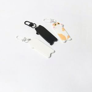 Lindo Llavero de Gato Anime Kawaii, Colgante de Resina de Gato de Dibujos Animados, Cadena Larga para Teléfono Móvil, Accesorios Decorativos de PVC y Goma para Parejas - Product Image 4