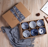 Vaisselle en porcelaine japonaise personnalisée en gros kit de bols cadeau set de bols en porcelaine bleu et blanc avec boîte cadeau