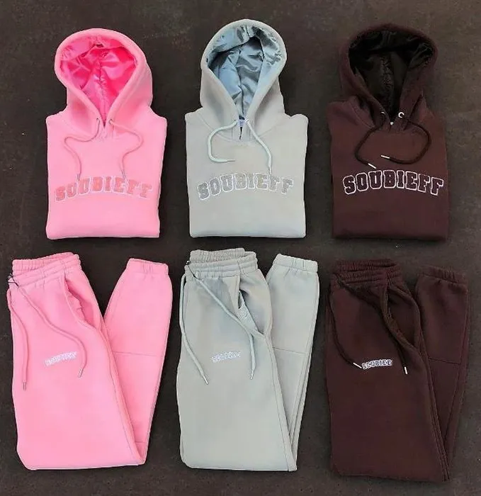 Özel şönil havlu nakış baskı eşofman iki parçalı koşu elbisesi saten astarlı unisex hoodie ve jogger sweatpants seti erkekler