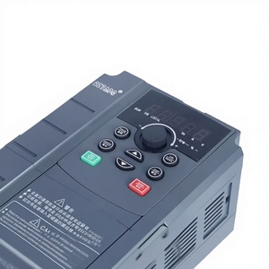 Variador de Frecuencia Solar (VFD) de CA de 4kW-5.5kW de Venta Caliente, Monofásico 220V IP20, Control FVC para Motor de Uso Industrial y Ahorro de Energía - Product Image 3