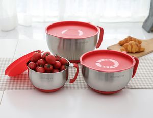 Ensemble de bols mélangeurs en acier inoxydable poli, écologiques, avec couvercle et poignée, pour cuisine moderne et salades, en gros et en stock - Product Image 3