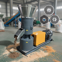 Machine à fabriquer des granulés d'aliments pour volailles, équipement de traitement des aliments pour volailles pour l'utilisation en élevage de poulets de chair et de poules pondeuses