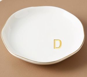 11*11*2 см белый фарфор нерегулярные английские буквы держатель для ювелирных изделий блюдо керамическое кольцо лоток безделушку тарелка для декора коробка для хранения - Product Image 5