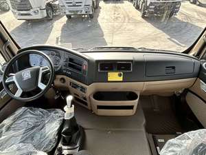 รถบรรทุกหัวลาก SINOTRUK HOWO TX 6X4 รุ่นปี 2026 กำลัง 351-450 แรงม้า มาตรฐานไอเสียยูโร 3 รับน้ำหนัก 11-20 ตัน ลดราคา 10% สำหรับขาย - Product Image 5