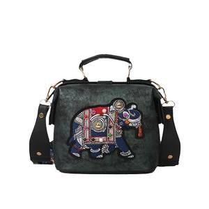 <span class=keywords><strong>กระเป๋า</strong></span>ถือดีไซน์การ์ตูน<span class=keywords><strong>ช้าง</strong></span>ปักลายไทย สำหรับผู้หญิง <span class=keywords><strong>กระเป๋า</strong></span>สะพายข้างสไตล์อินเดีย วัสดุ PU พร้อมตัวล็อคแม่เหล็ก - Product Image 1