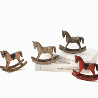 Cheval à bascule en bois Art Déco, ornement rétro de haute qualité pour anniversaire, décoration de comptoir de bar et de table de salon