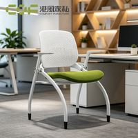 Chaise de bureau blanche pliable pour l'extérieur, idéale pour les fêtes et événements