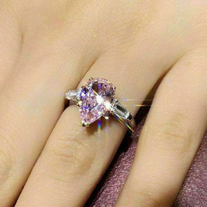 Anello a forma di goccia di lacrima rosa per donna, elegante gioiello da dito alla moda per feste - Product Image 3