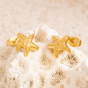 Pendientes de Acero Inoxidable con Diseño de Delfín, Concha Marina y Caballito de Mar, Chapados en Oro de 18k, Joyería de Moda con Temática Oceánica - Product Image 4