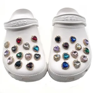 Designers Metal Luxury Bling Custom Rhinestone Metal Crystal Gem Brand Clog Shoe Charms For Clog Shoes Decoration Wholesale