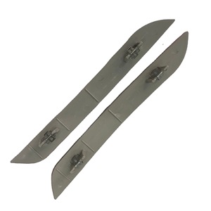 แผ่นสะท้อนแสงกันชนหลังสำหรับรถยนต์บีเอ็มดับเบิลยู ซีรีส์ 5 รุ่น F10 F18 ปี 2010 2013 รูปทรงเมนิสคัส ทำจากพลาสติก PMMA ติดตั้งด้วยกาวในตัว รหัสอะไหล่ 63147203237 - Product Image 2