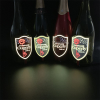 OEM ODM Nachtclub Bar Maßgefertigte Größe Wasserdichtes LED EL Flaschenetikett mit CMYK-Farben für Abgefüllten Wein Champagner Getränke