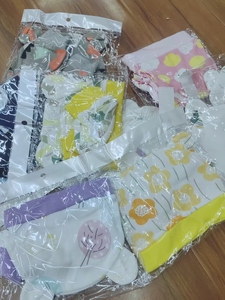 Conjuntos de 5 Peças Atacado: Bonés Sortidos da Moda com Desconto, Roupas Infantis Mistas para Meninas e Meninos em Fardos, Roupas de Bebê - Product Image 4