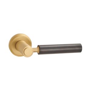 Lujo europeo Hotel Villa habitación hogar dormitorio cerradura de <span class=keywords><strong>puerta</strong></span> silenciosa manija de palanca de madera de latón - Product Image 2