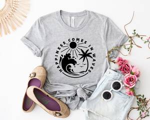 Camiseta OEM ODM Happiness Comes In Waves, Camiseta con Estampado de Olas, Camiseta para Vacaciones de Verano, Camiseta de Playa y Mar, Camiseta de Verano Personalizada 2023, Camiseta para Amigos - Product Image 4