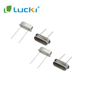 OEM HC-49S DIP 30ppm 30pF 10MHz Crystal Oscillator For Mobile Phone