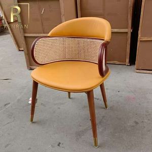 Chaise de salle à manger en rotin bois massif de style nordique, avec dossier, accoudoir, style rétro, en cuir médiéval - Product Image 4