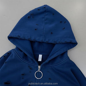 Sudadera con Capucha de Alta Calidad, Personalizada, 100% Algodón Orgánico, con Serigrafía y Detalles de Pedrería, Estilo Urbano Ecológico para Hombre - Product Image 4