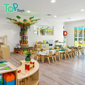 Mobili <span class=keywords><strong>Montessori</strong></span> in Legno di Alta Qualità per Aula Prescolare con Libreria a Forma di Albero e Tavoli e Sedie per Asili e Centri di Apprendimento - Product Image 1