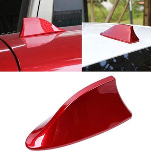 Cache-antenne universel en fibre de carbone motif aileron de requin, accessoires auto, compatible avec la plupart des berlines, SUV et fourgonnettes - Product Image 3