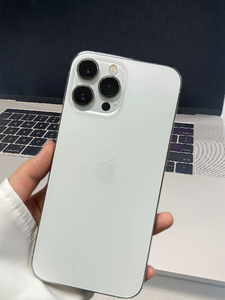 Venta al por Mayor de Teléfonos Inteligentes Usados <span class=keywords><strong>13</strong></span> Pro Max Plateados de 128GB 5G con Face ID, Desbloqueados Globalmente, de Alta Calidad - Product Image 2