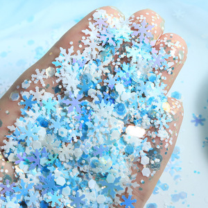 Lot de 5 sachets d'autocollants pour ongles d'hiver, flocons de neige holographiques bleus et blancs mélangés pour Noël - Product Image 2