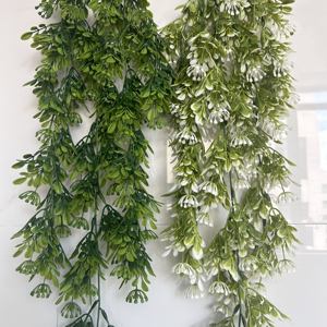 Planta colgante artificial Helechos colgantes artificiales Plantas Vides Faux Plastic Ivy para el hogar <span class=keywords><strong>Dirc</strong></span> Outdoor - Product Image 5