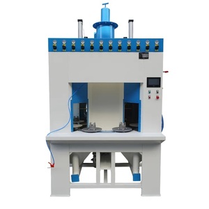 Indexing Rotating Turntable Automated Sand Blasting Cabinet, Automatic Batch Sandblasting Machine - Product Image 1