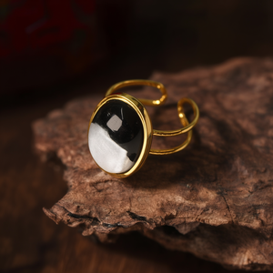 แหวนแฟชั่น สแตนเลสสตีล 316L ชุบทอง PVD ทนทาน ดีไซน์รูปไข่ประดับหินสีดำ - Product Image 3