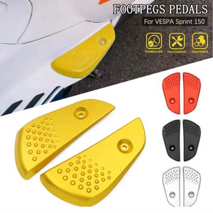Accessoires pour motos, couvre-repose-pieds en alliage d'aluminium, adapté à la modification des repose-pieds arrière Vespa 150, repose-pieds gauche et droit - Product Image 4