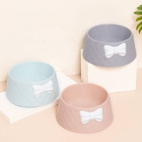 Bols d'alimentation pour animaux de compagnie multicolores pastel, anti-renversement, protection du cou, avec nœud mignon et base antidérapante