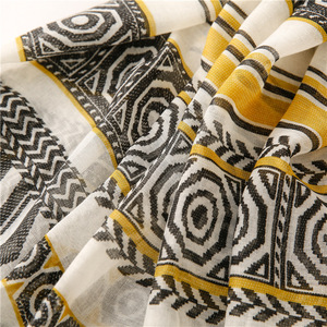 Venta al por mayor 2022 Venta caliente Malasia Tudung ancho impreso chales de alta calidad estilo Pop Bohemia suave algodón bufanda musulmán Hijabs - Product Image 5